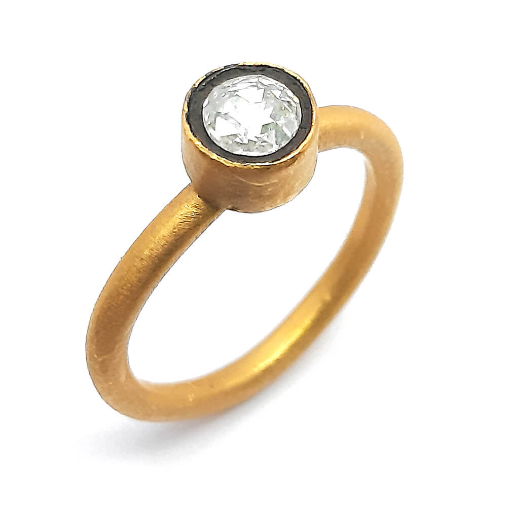 Feingold-Silber Ring, handgeschmiedet, mit Diamant (FE00108)