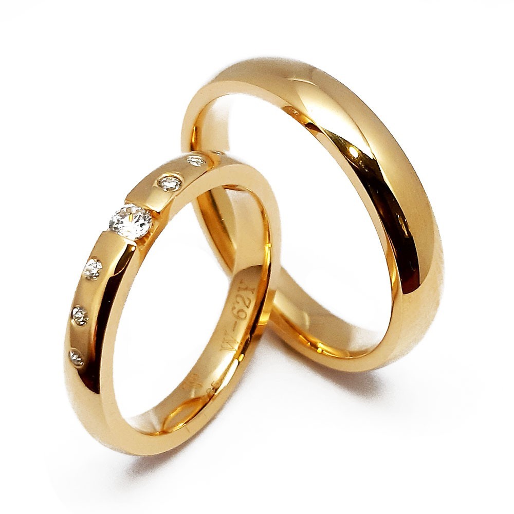 Ein paar Trauringe-Eheringe, Gelbgold 585, mit 0,17 ct Diamanten (W62Y)