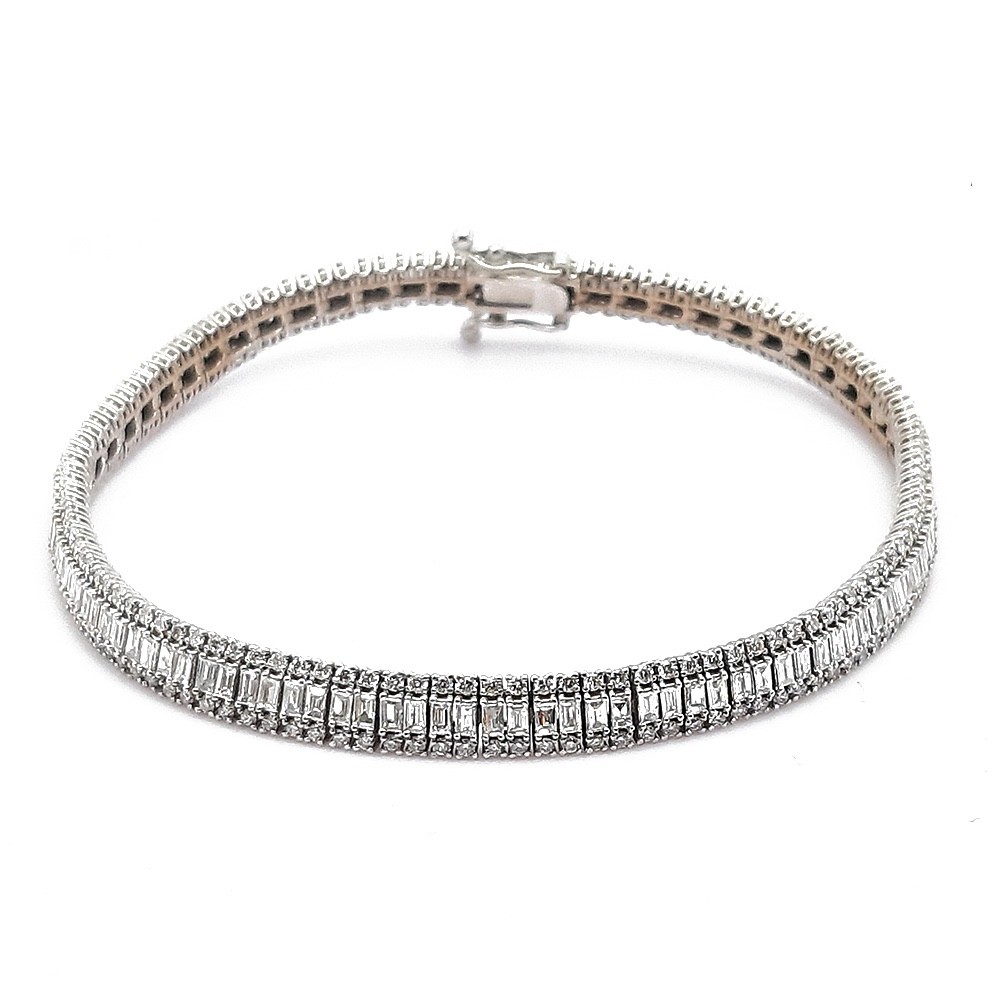 Armband, Weißgold 585 mit 3,88 ct Diamanten (P000637)